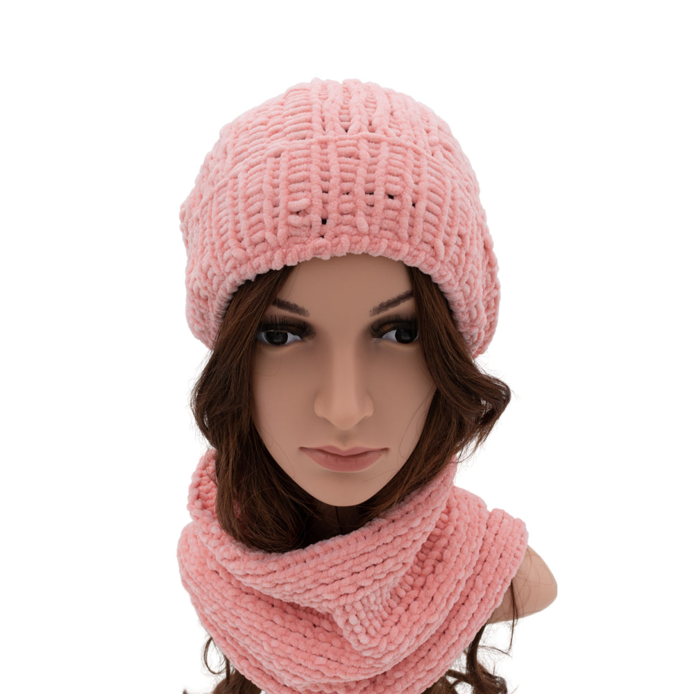 Velvety Soft Beanie & Neck Warmer Set | Pink