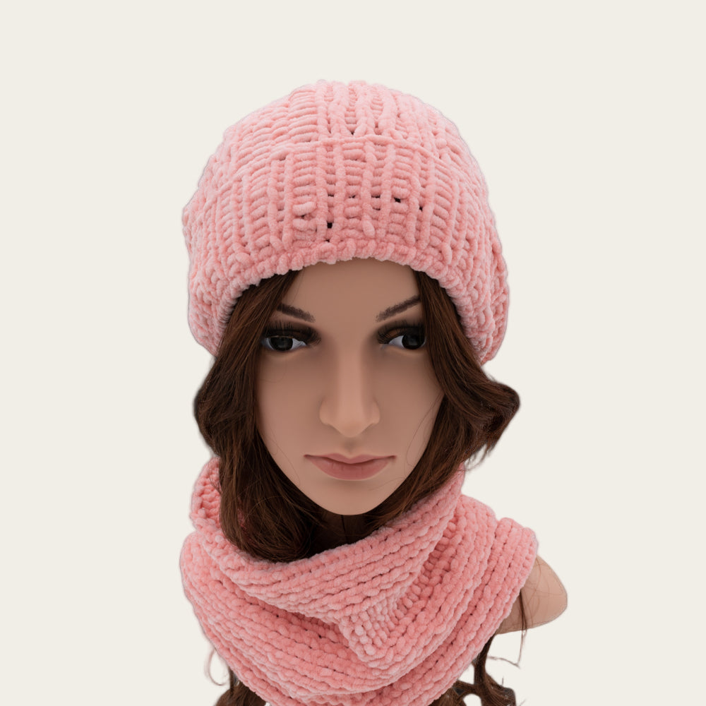 Velvety Soft Beanie & Neck Warmer Set | Green
